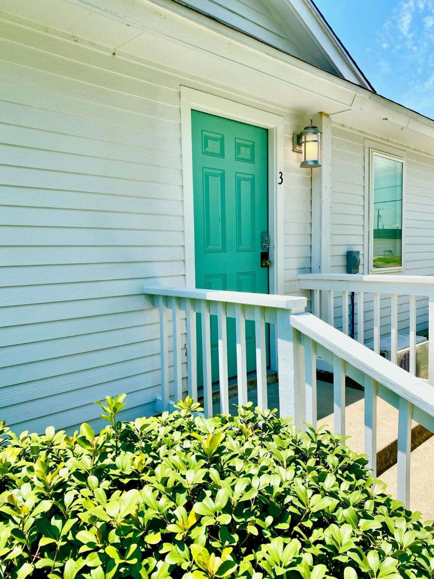 Oak Cottages 3 Рокпорт Екстериор снимка